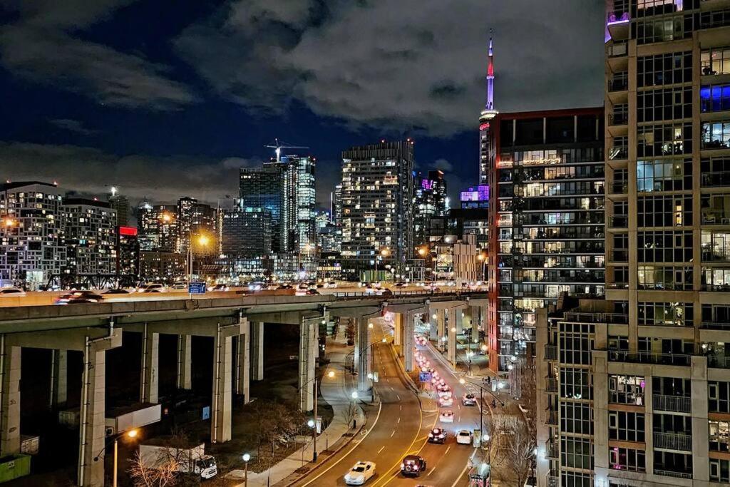 Lakeview Condo In Downtown With Free Parking. Toronto Exterior foto