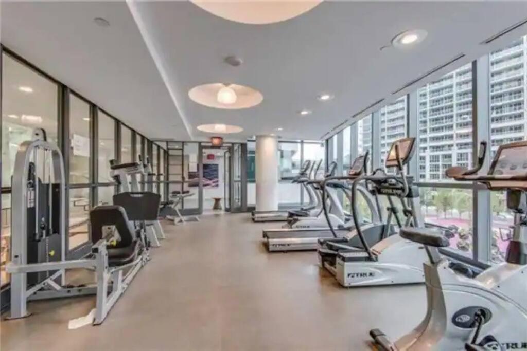 Lakeview Condo In Downtown With Free Parking. Toronto Exterior foto