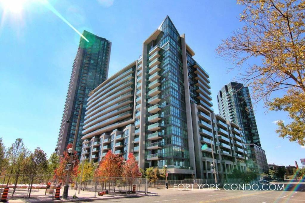 Lakeview Condo In Downtown With Free Parking. Toronto Exterior foto